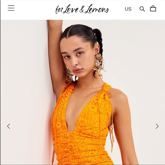 For Love and Lemons Carmela Flower Earrings - Picture 10 of 13